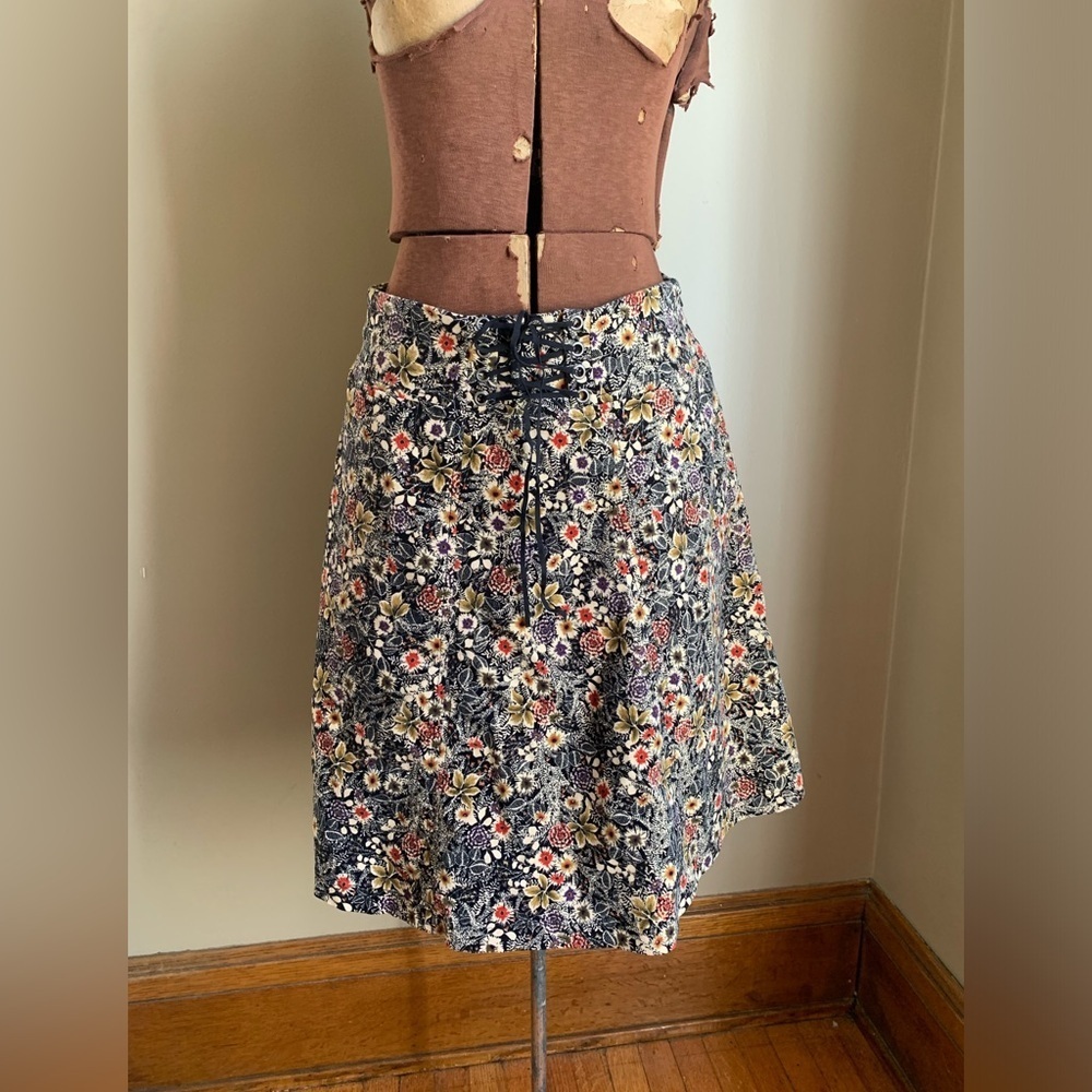 Edme & esyllte skirt, floral velvet like skirt Anthropologie fall dark academia